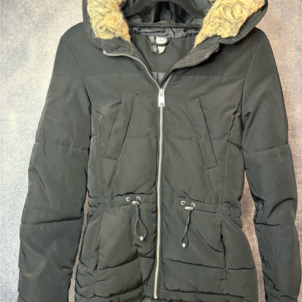 H&M Black Hooded Puffer Jacket with Faux-Fur Trim